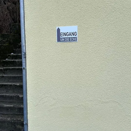 Zentral Und Komfortabel Ihr Monteurhaus Vor Ort In Apartment