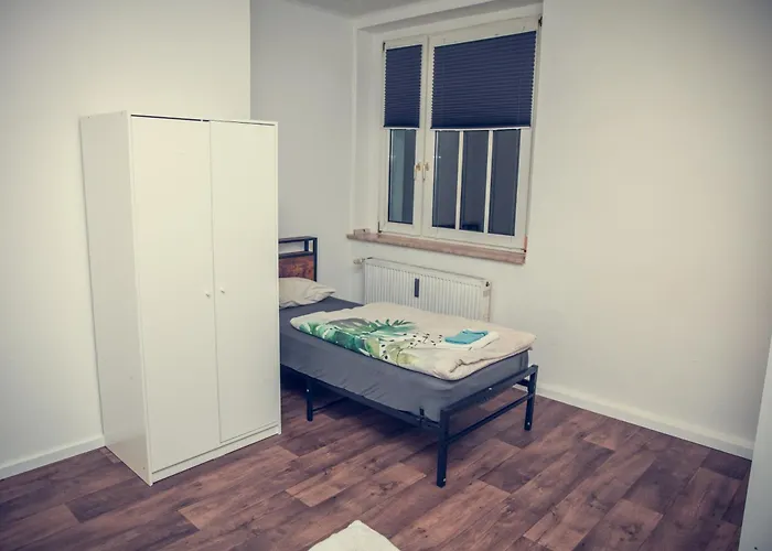 Lejlighed Zentral Und Komfortabel Ihr Monteurhaus Vor Ort In *